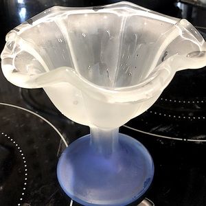 Set of 4 vintage Ice cream/ fruit goblets/ bowls